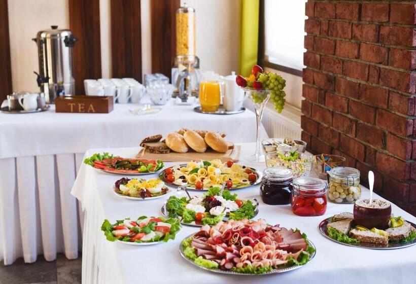 فندق صغير Ik B&b Pod Dębami