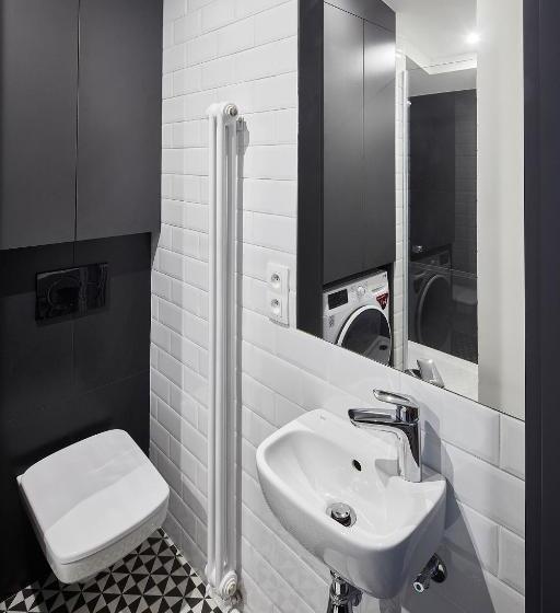 تختخواب و صبحانه Bez Kantów Art Rooms