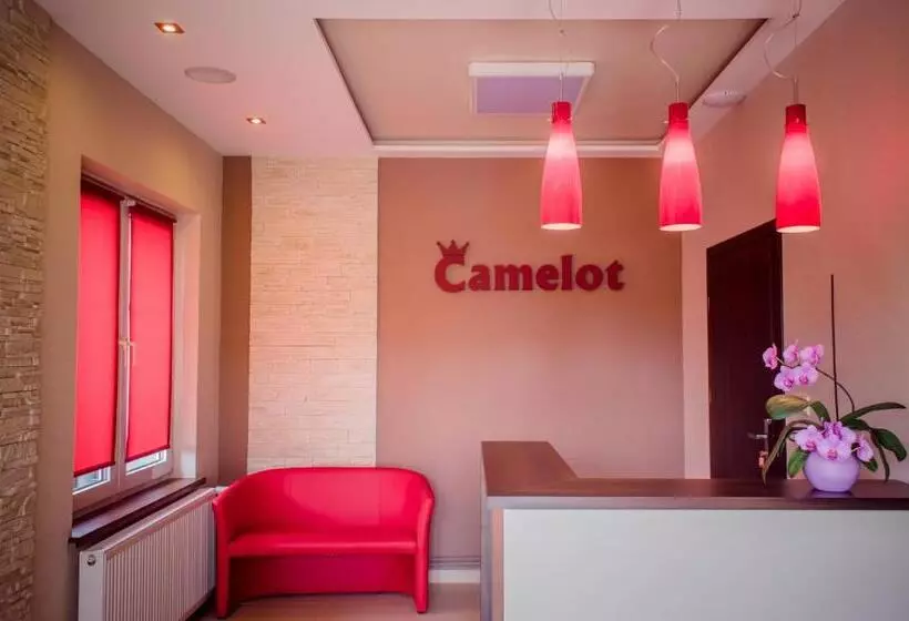 Aamiaismajoitus (B&B) Camelot