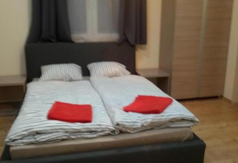 تختخواب و صبحانه Dask Resort