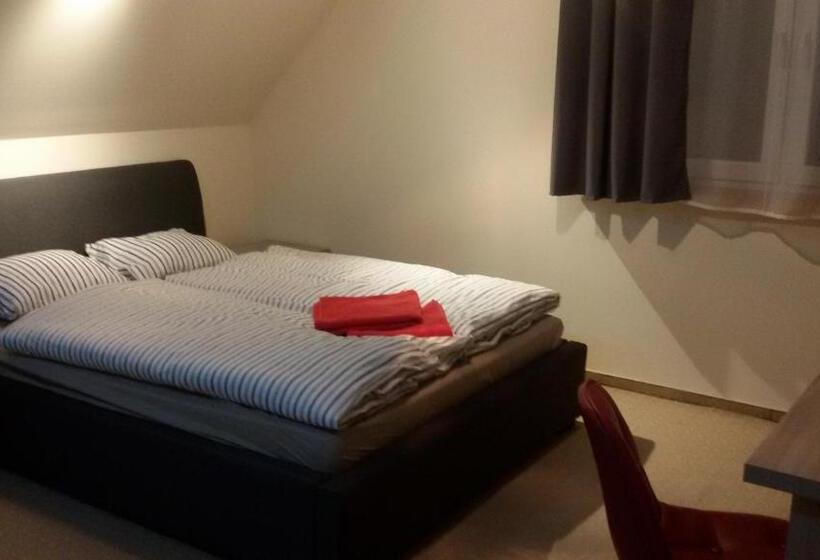 تختخواب و صبحانه Dask Resort