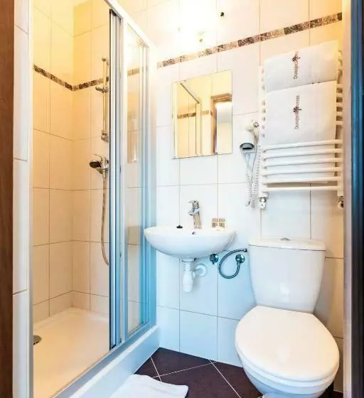 Aamiaismajoitus (B&B) Dunajecki Dworek