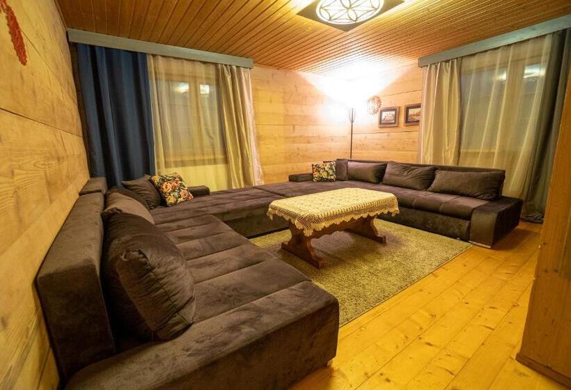 تختخواب و صبحانه Gościniec Dębowa Gazdówka