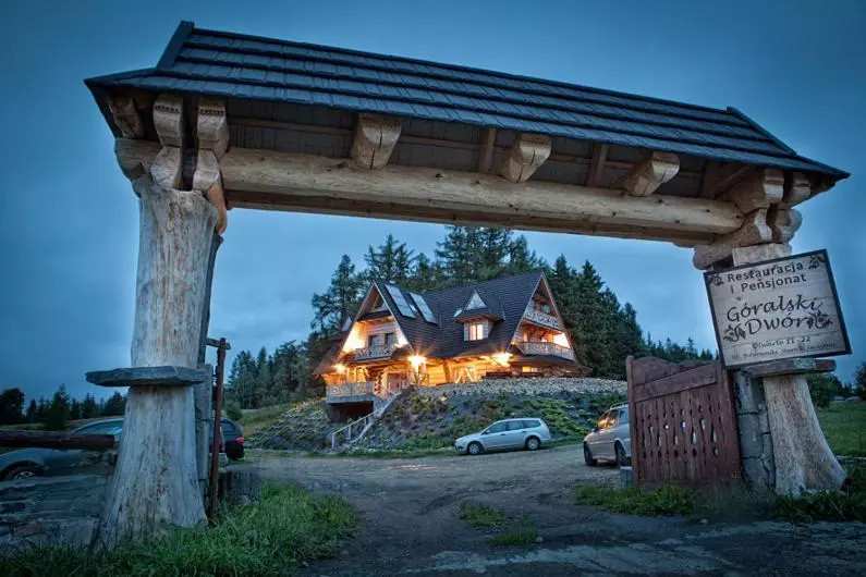 تختخواب و صبحانه Góralski Dwór