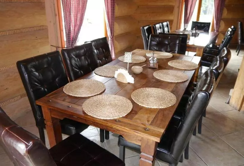 تختخواب و صبحانه Góralski Dwór