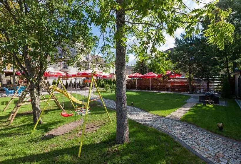 Aamiaismajoitus (B&B) Nawigator Spa