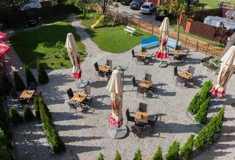 Aamiaismajoitus (B&B) Nawigator Spa