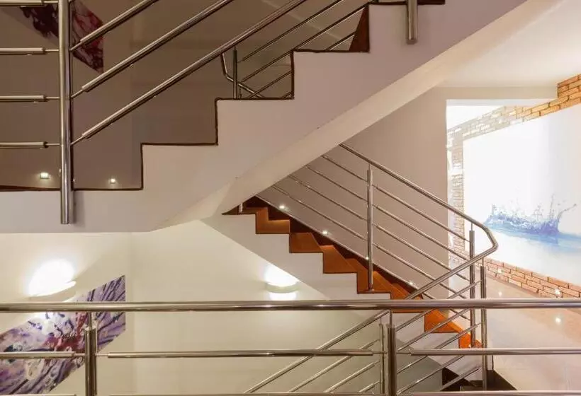 Aamiaismajoitus (B&B) Nawigator Spa