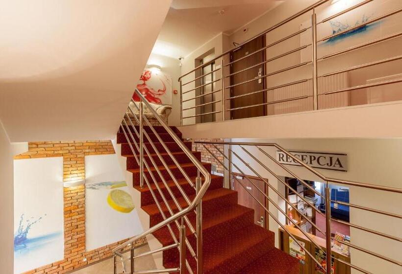 민박 Nawigator Spa