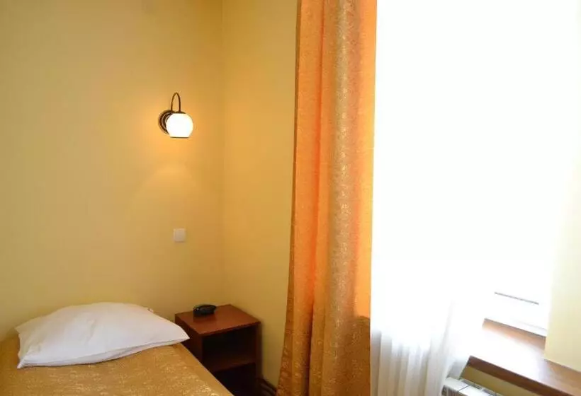 Aamiaismajoitus (B&B) Noclegi Sezam