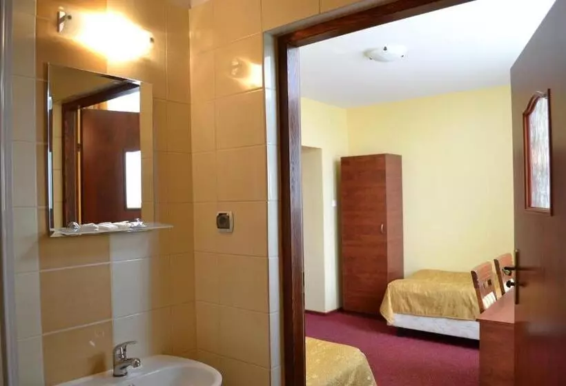 Aamiaismajoitus (B&B) Noclegi Sezam