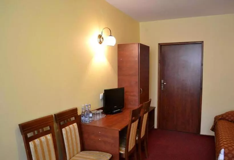 Aamiaismajoitus (B&B) Noclegi Sezam
