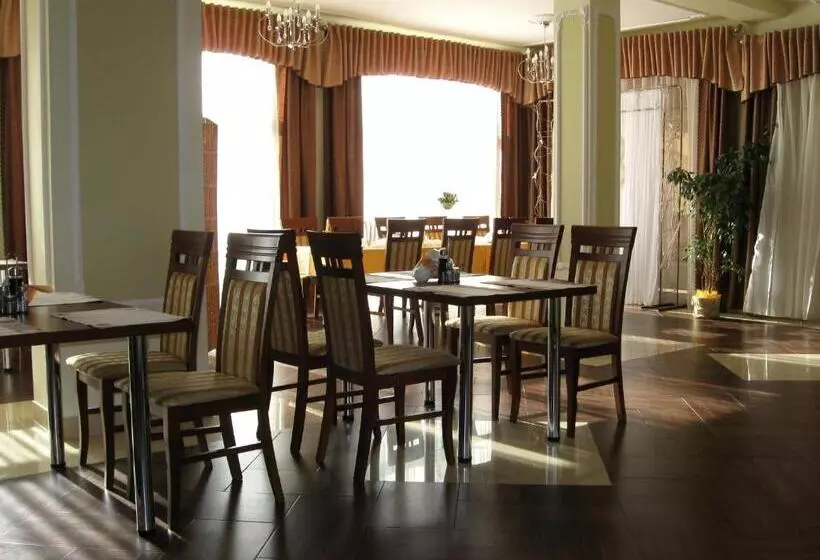 Aamiaismajoitus (B&B) Noclegi Sezam