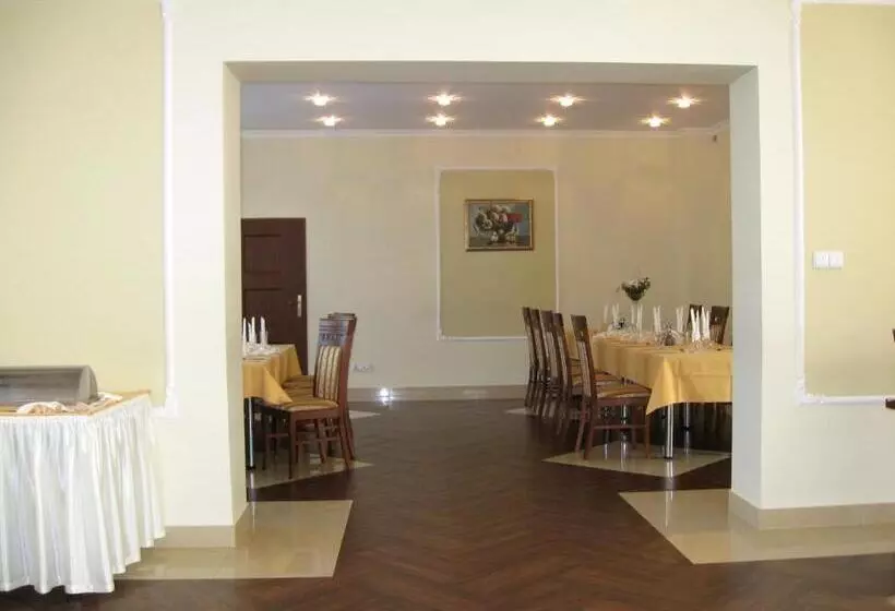 Aamiaismajoitus (B&B) Noclegi Sezam