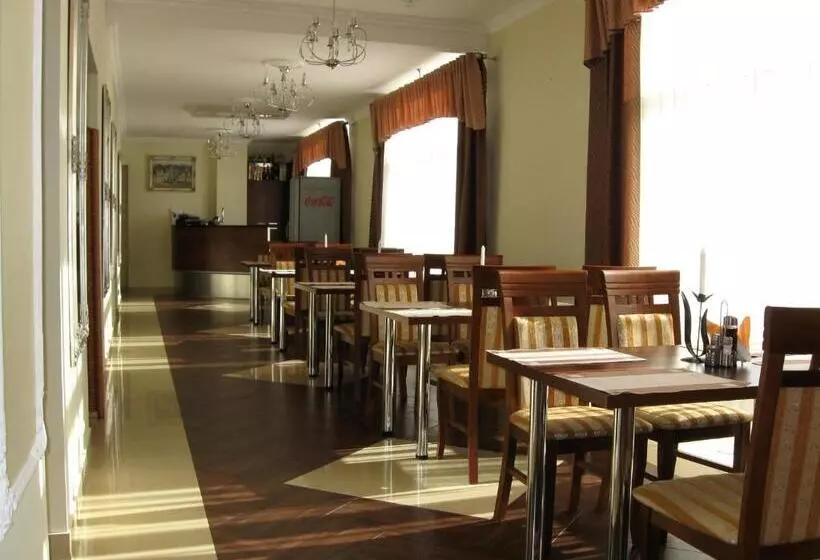 Aamiaismajoitus (B&B) Noclegi Sezam