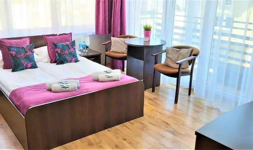 تختخواب و صبحانه Villa Magna