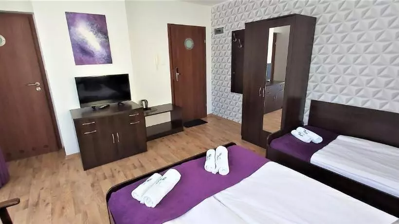 تختخواب و صبحانه Villa Magna