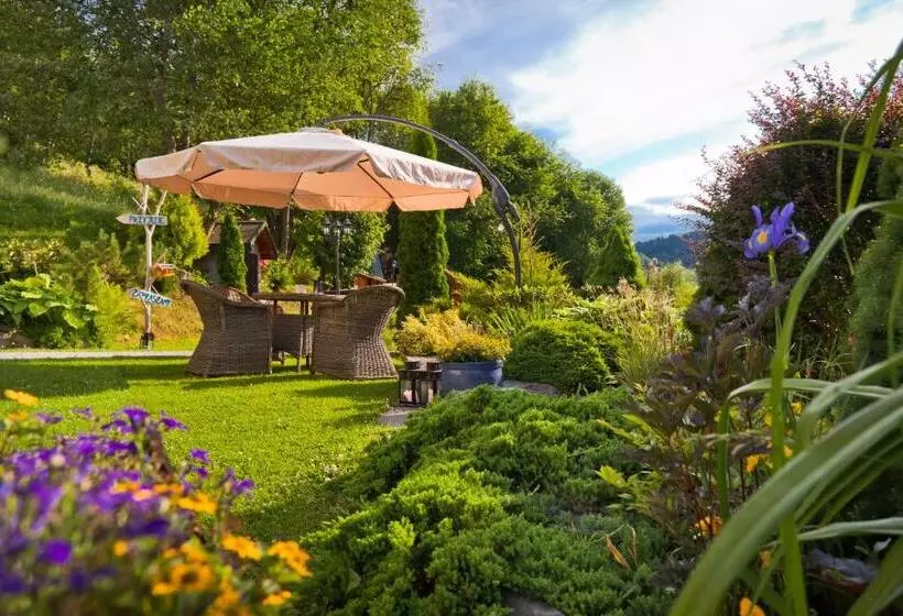 Aamiaismajoitus (B&B) Willa Trela