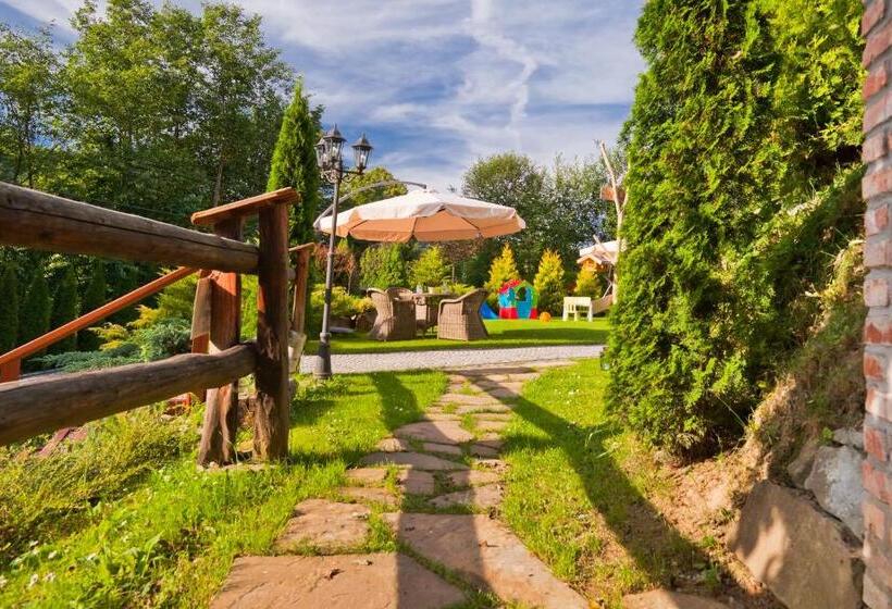 مبيت وإفطار Willa Trela