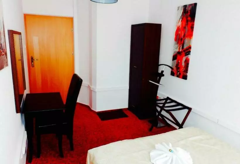 Hostel Coco