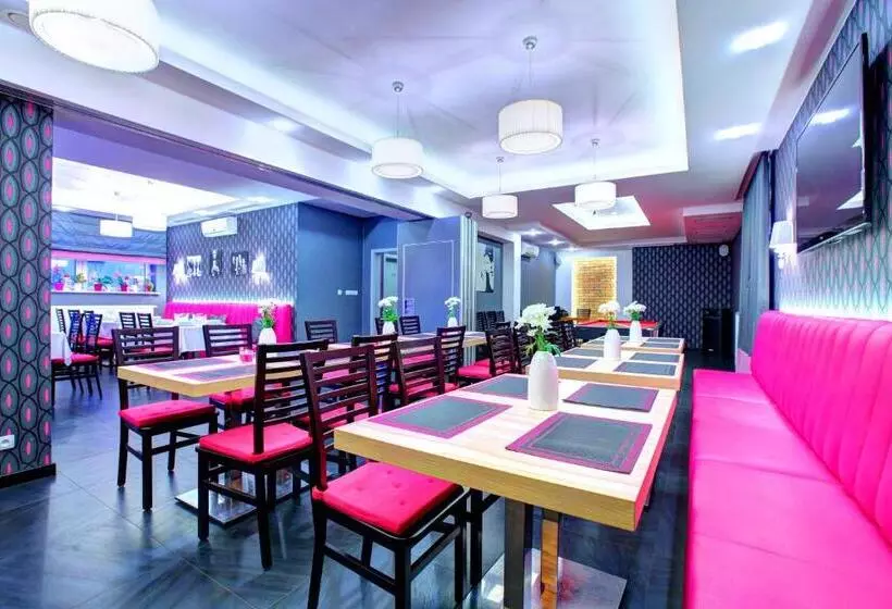 Hostel Evotel