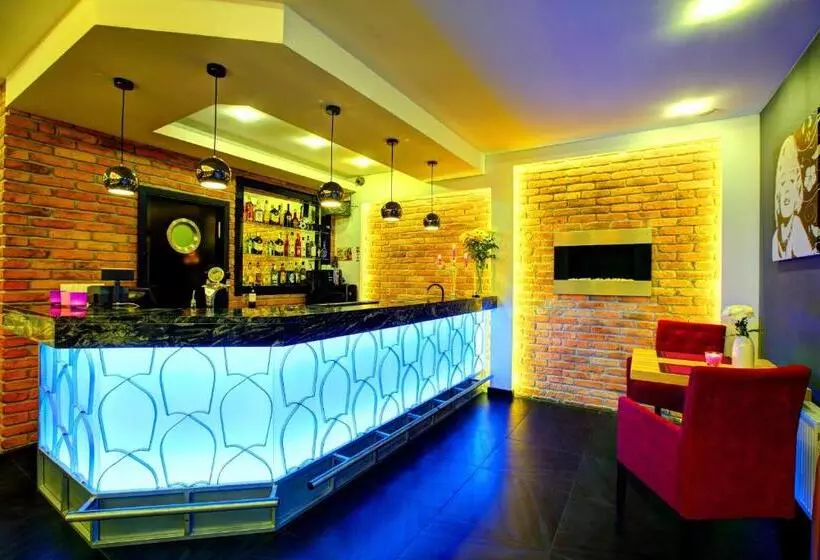 Hostel Evotel