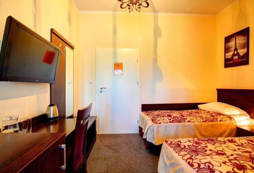 Hostel Evotel