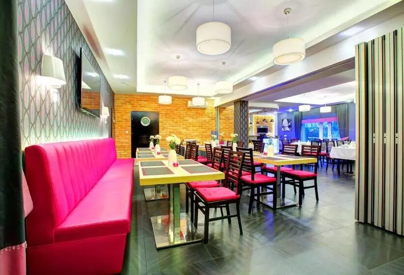 Hostel Evotel