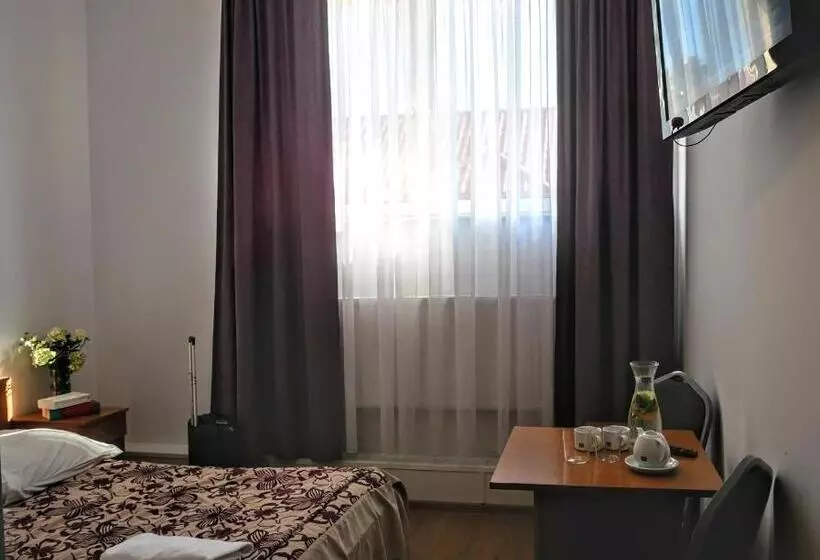 Hostel Evotel