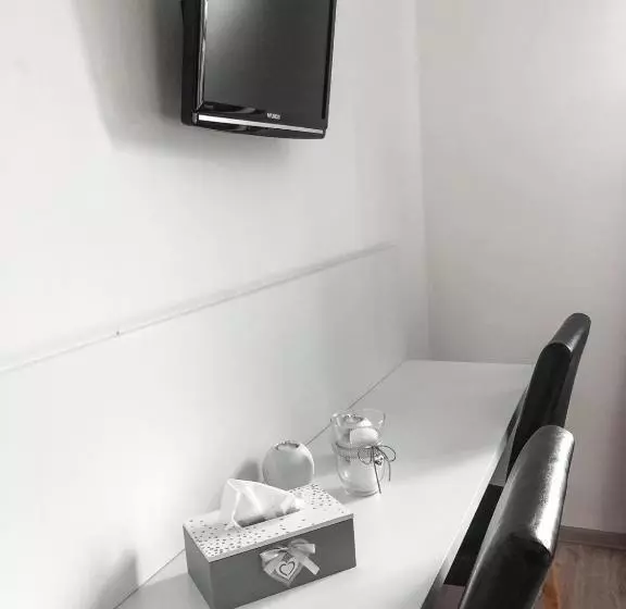 Hostel Przed świtem