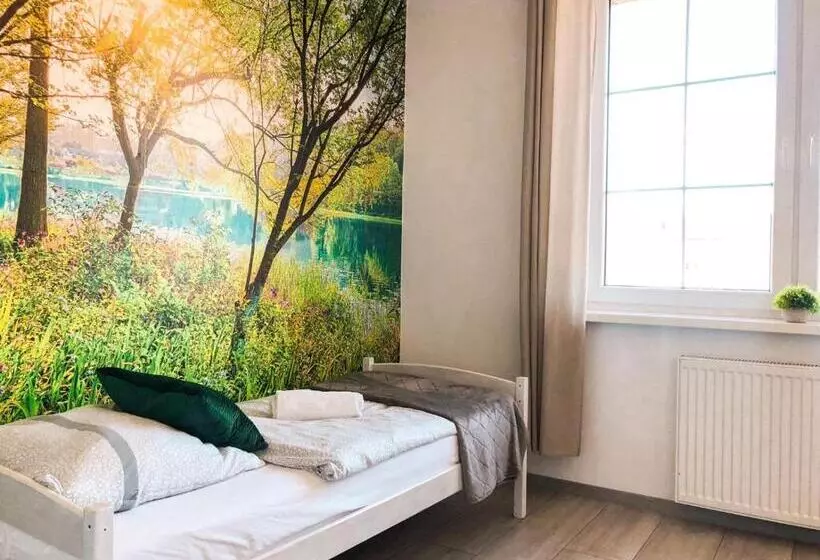 Hostel Przed świtem