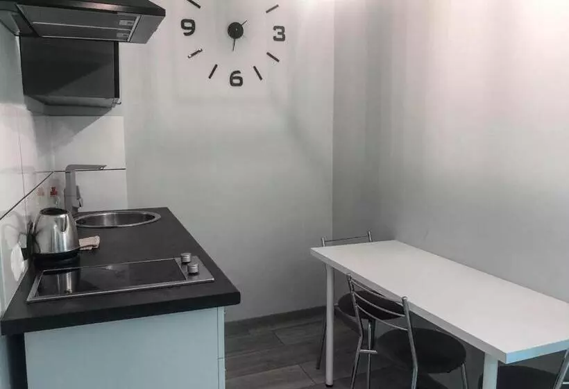 Hostel Przed świtem