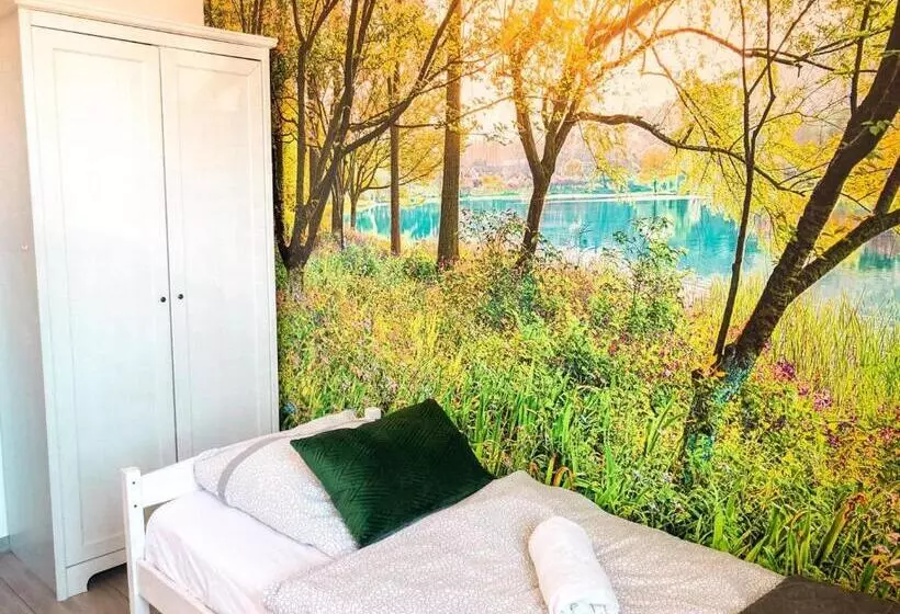 Hostel Przed świtem