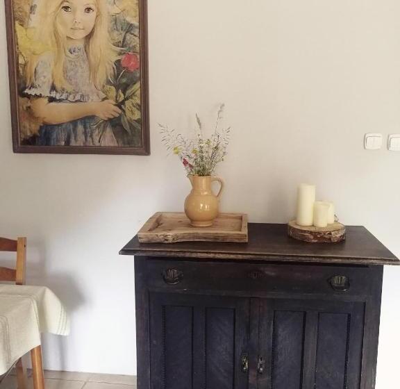 호텔 Agroturystyka  żabi Dołek