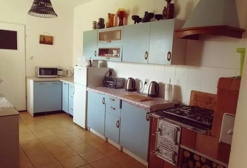Hotelli Agroturystyka  żabi Dołek