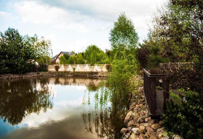 ホテル Dworek Jolanta