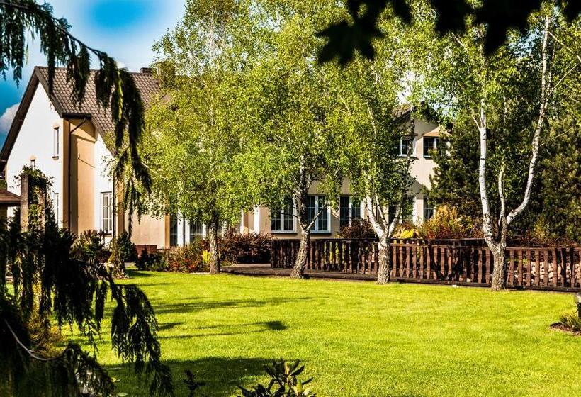 ホテル Dworek Jolanta