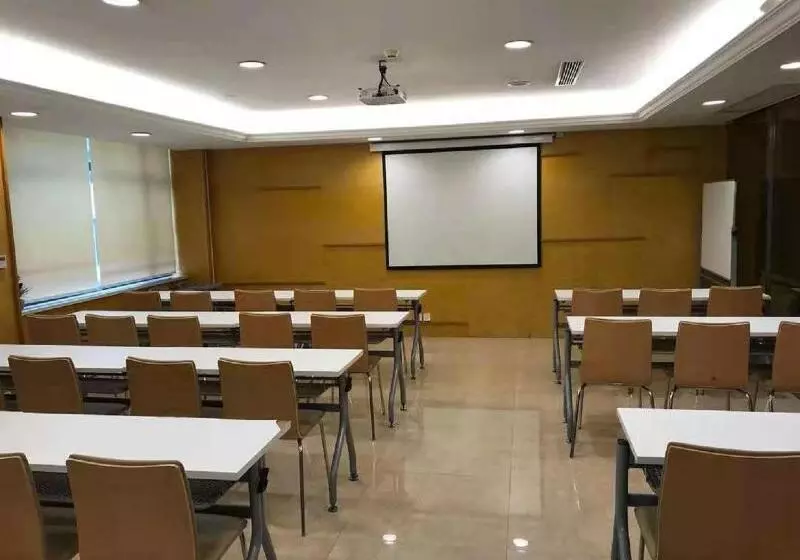 Ji Hotel Hangzhou Huanglong Wensan Road