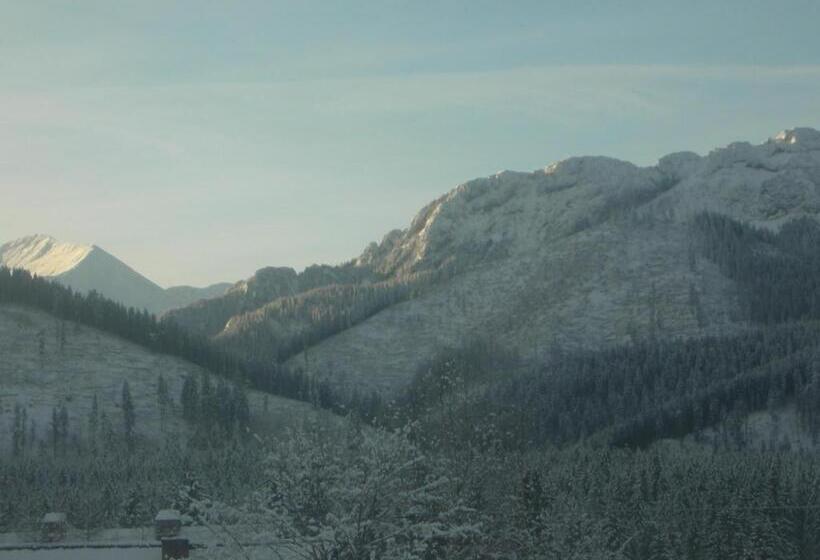 Majatalo Dworek Na Klinie