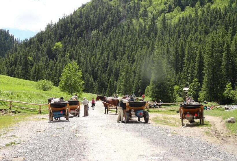 Majatalo Dworek Na Klinie