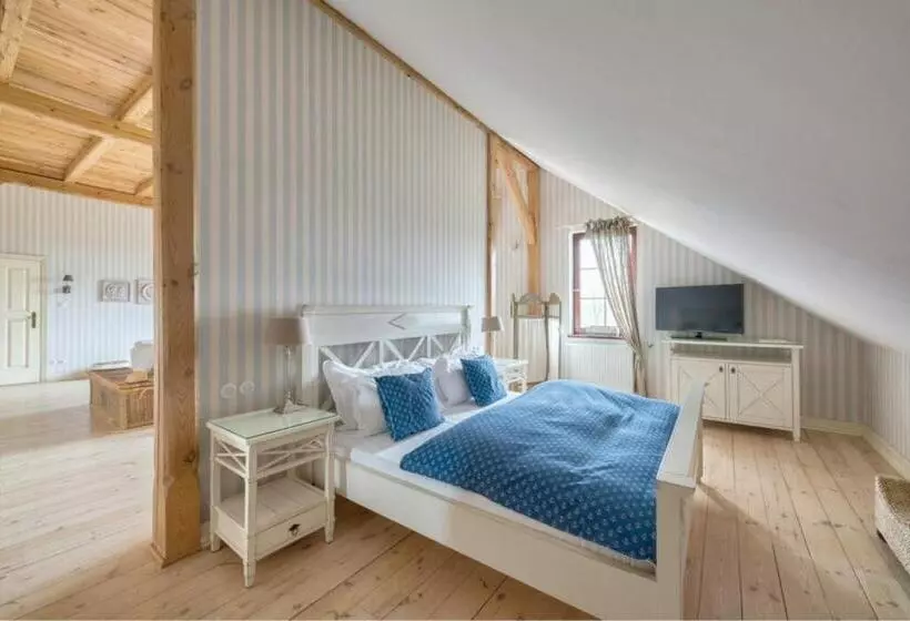 Lomakeskus Ciekocinko Powozownia