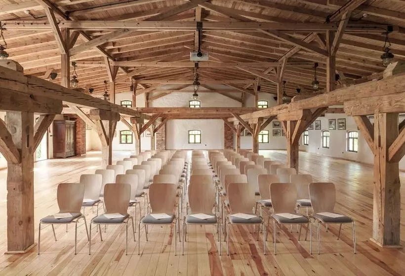 Lomakeskus Ciekocinko Powozownia