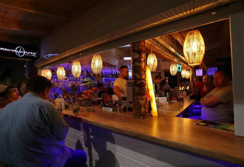 리조트 Dom Wypoczynkowy Szarotka&krokus