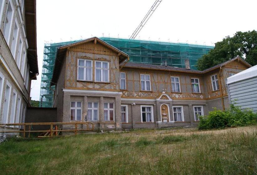 리조트 Dom Wypoczynkowy Szarotka&krokus