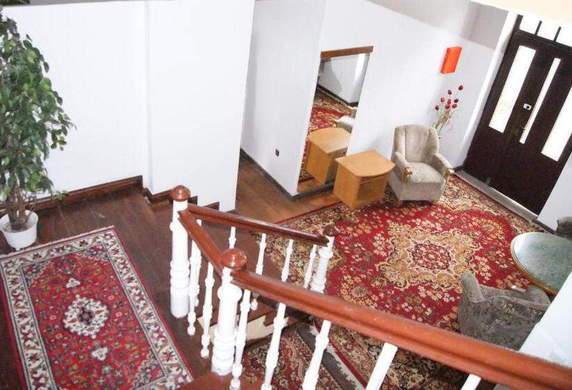 리조트 Dom Wypoczynkowy Szarotka&krokus