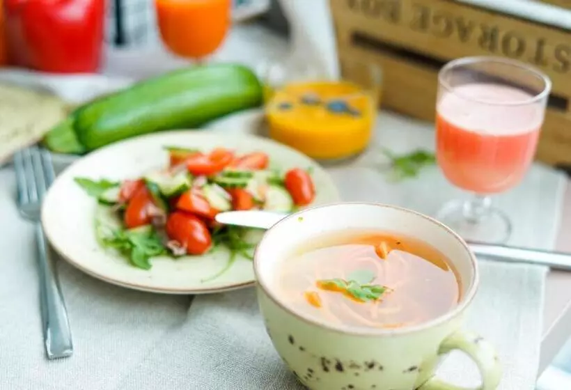 Lomakeskus Koral Live