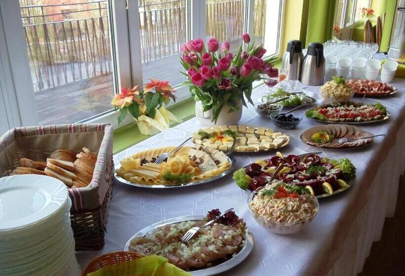 استراحتگاه Ośrodek Wczasowy Kłos