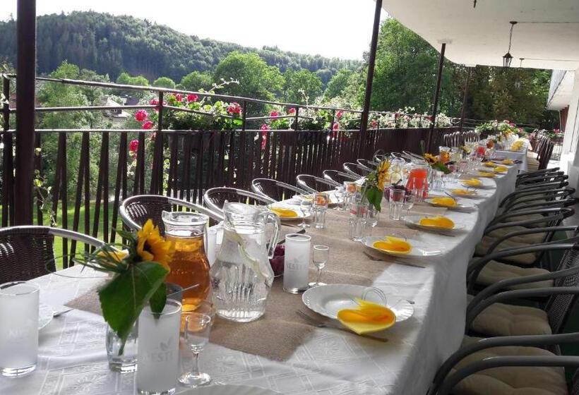 استراحتگاه Ośrodek Wczasowy Kłos