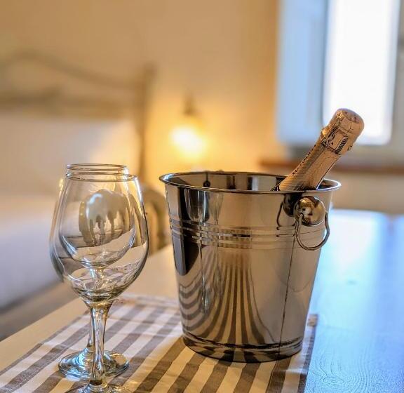 مبيت وإفطار Casal Del Pigno