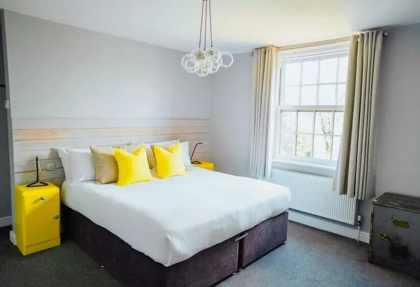 Aamiaismajoitus (B&B) The Fox Inn